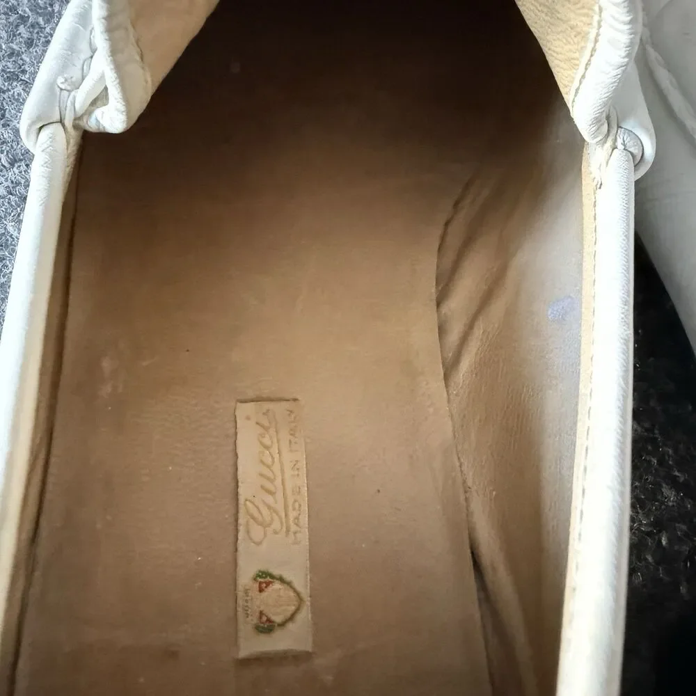Gucci product pair